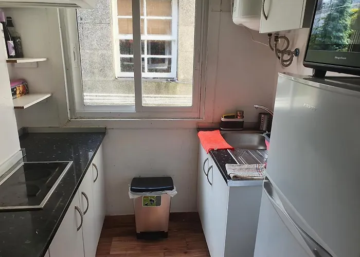 Sencilla Con Balcon *